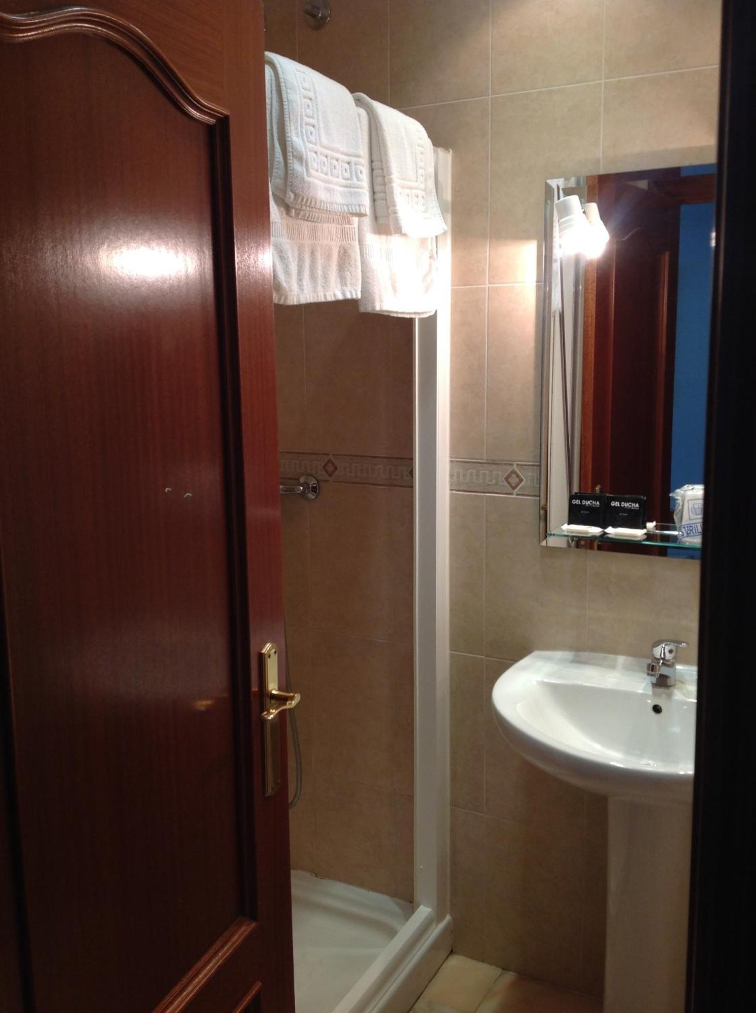 Hostal Los Amigos Olivenza Room photo