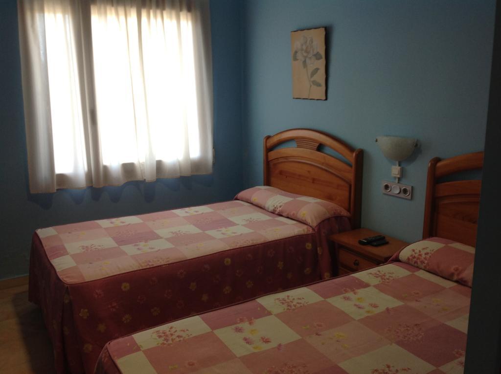 Hostal Los Amigos Olivenza Room photo